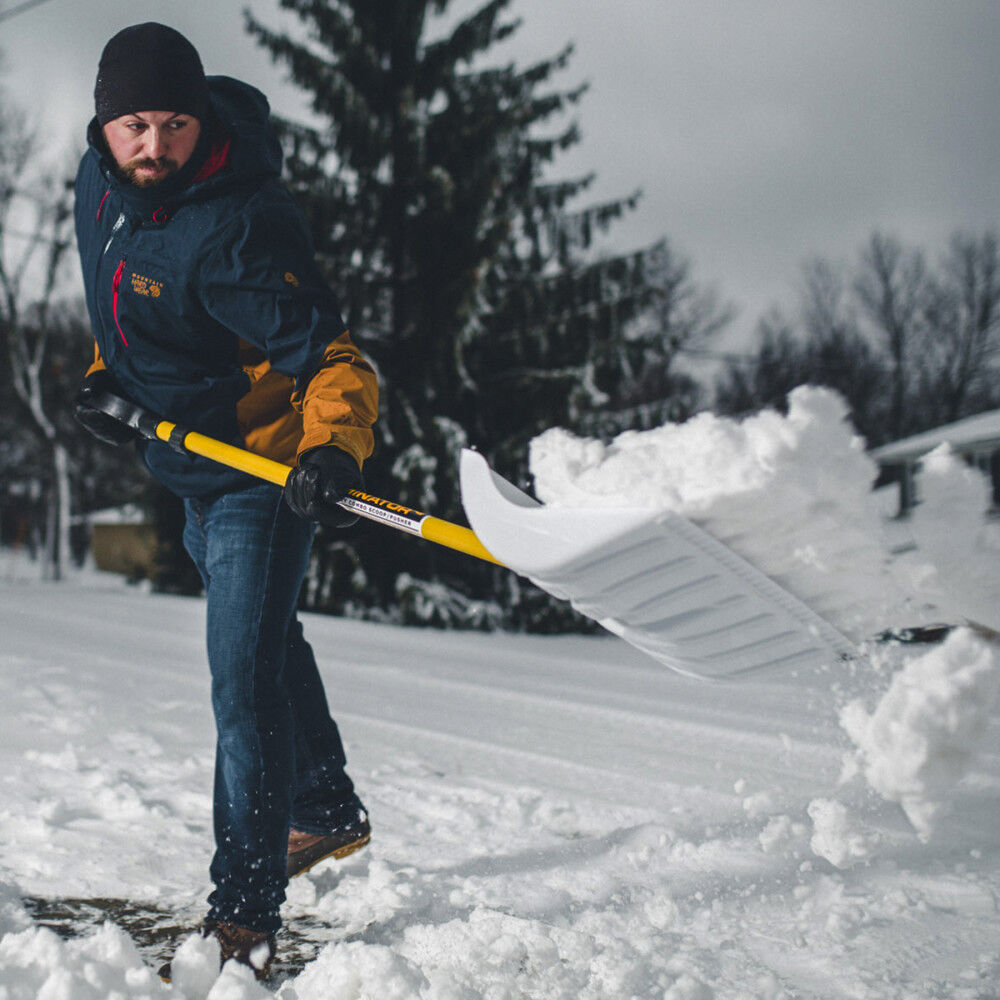 18in The Snow Dominator Shovel 50588