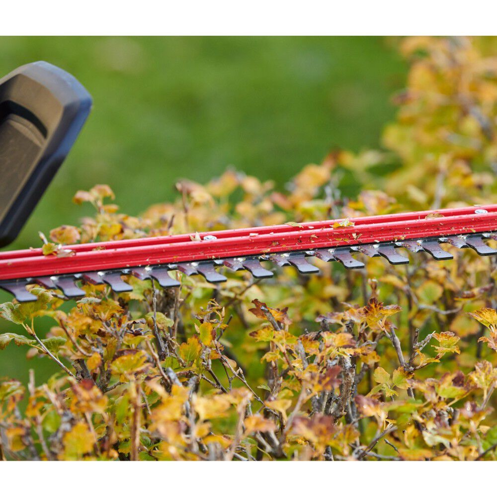 Flex-Force 60-volt Max 24-in Battery Hedge Trimmer 2 Ah (Battery and Charger Included) 51841