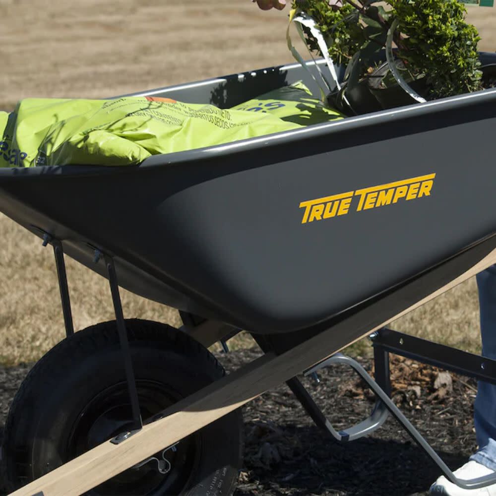 6 cu. ft. Steel Wheelbarrow with Single Tubed Tire R625