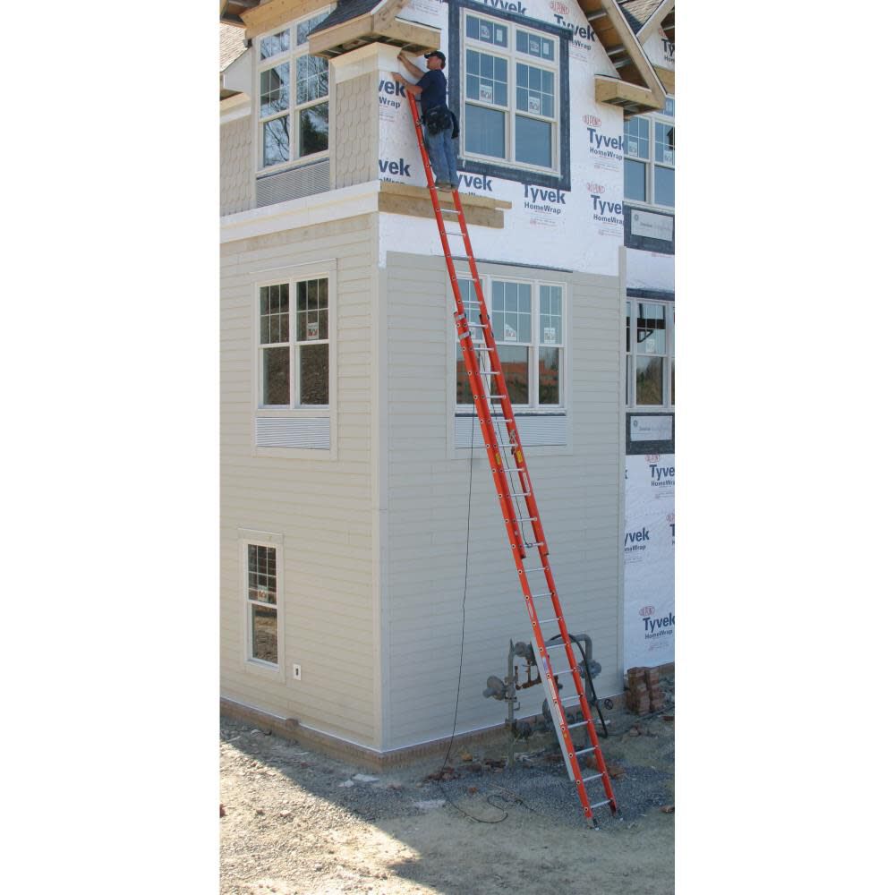 16-ft Fiberglass 300-lb Type IA Extension Ladder D6216-2