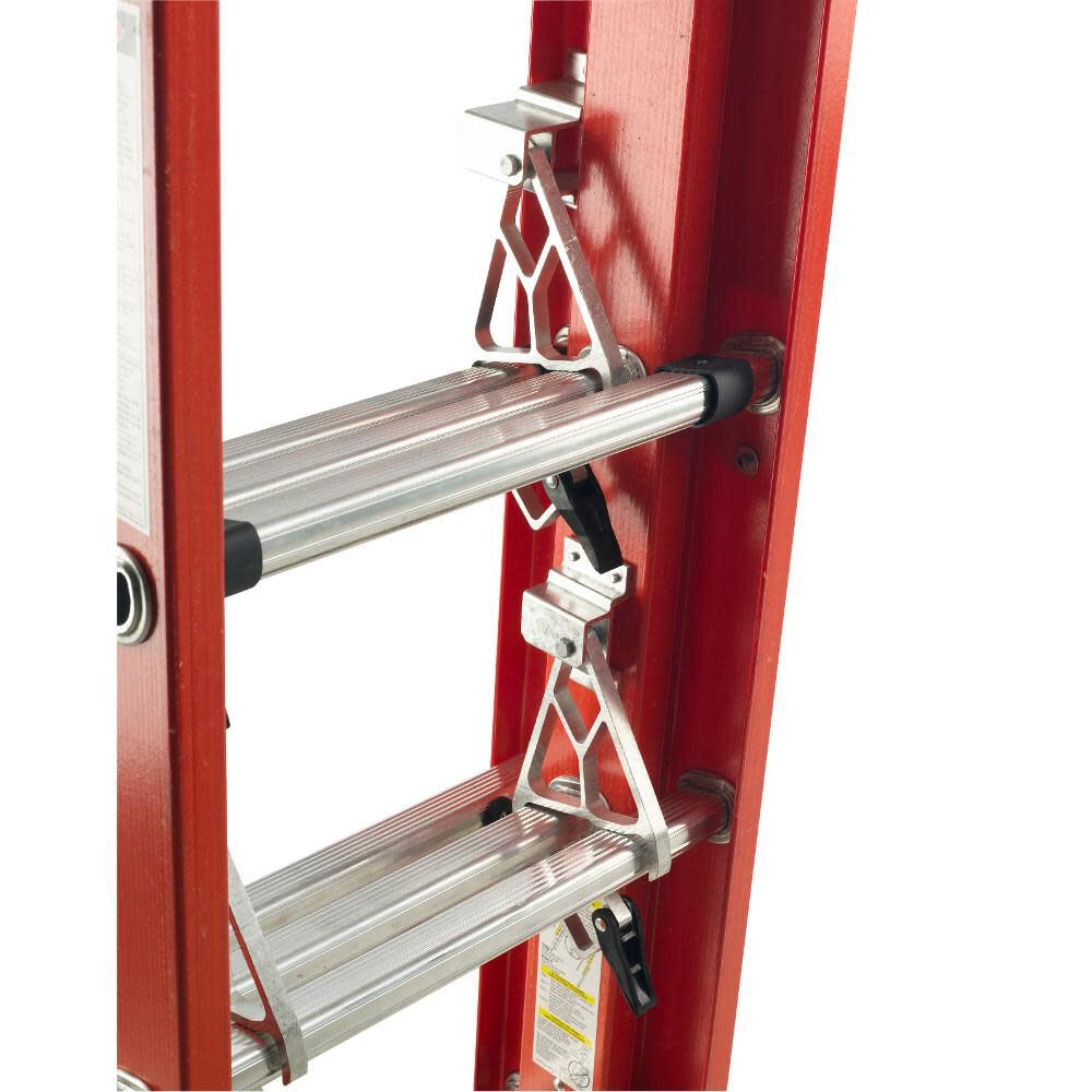 D6200-3 16-ft Fiberglass Type 1a- 300-lb Load Capacity Extension Ladder D6216-3