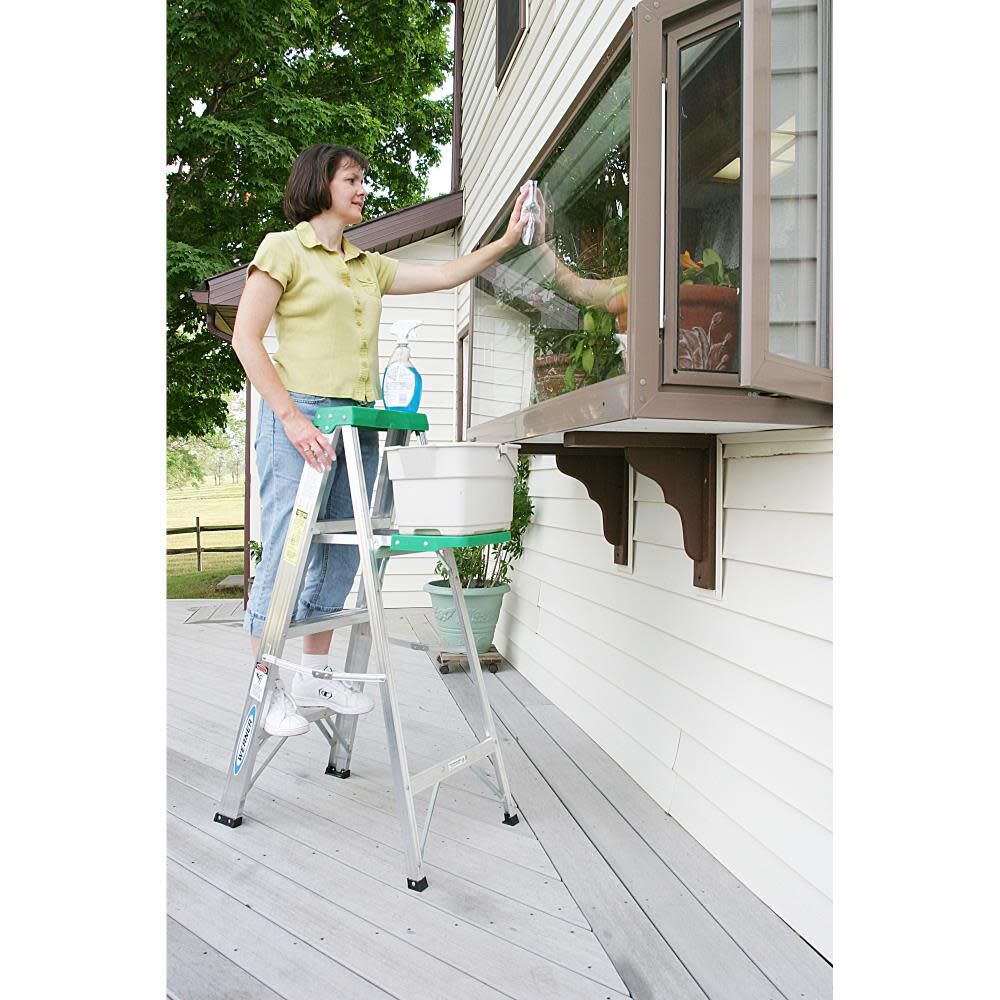 4 Ft Aluminum Type II Step Ladder 354