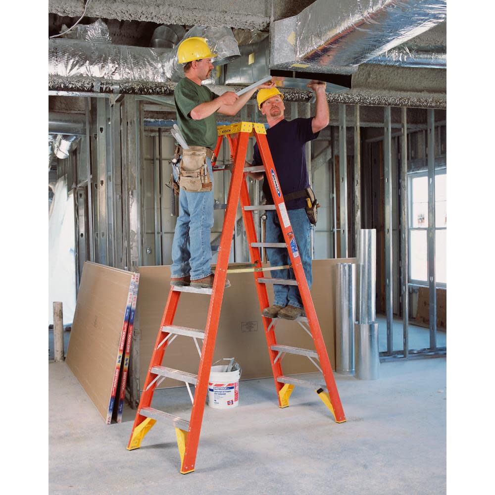 T6200 8-ft Fiberglass Type 1A-300-lb Load Capacity Twin Step Ladder T6208