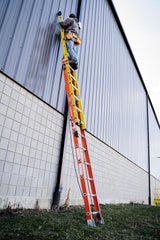 Glidesafe 20-ft Fiberglass Type 1a- 300-lb Load Capacity Extension Ladder T6220-2GS