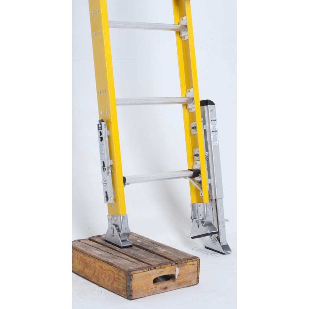 Aluminum 3.96-in Stabilizer For Ladders PK70-1