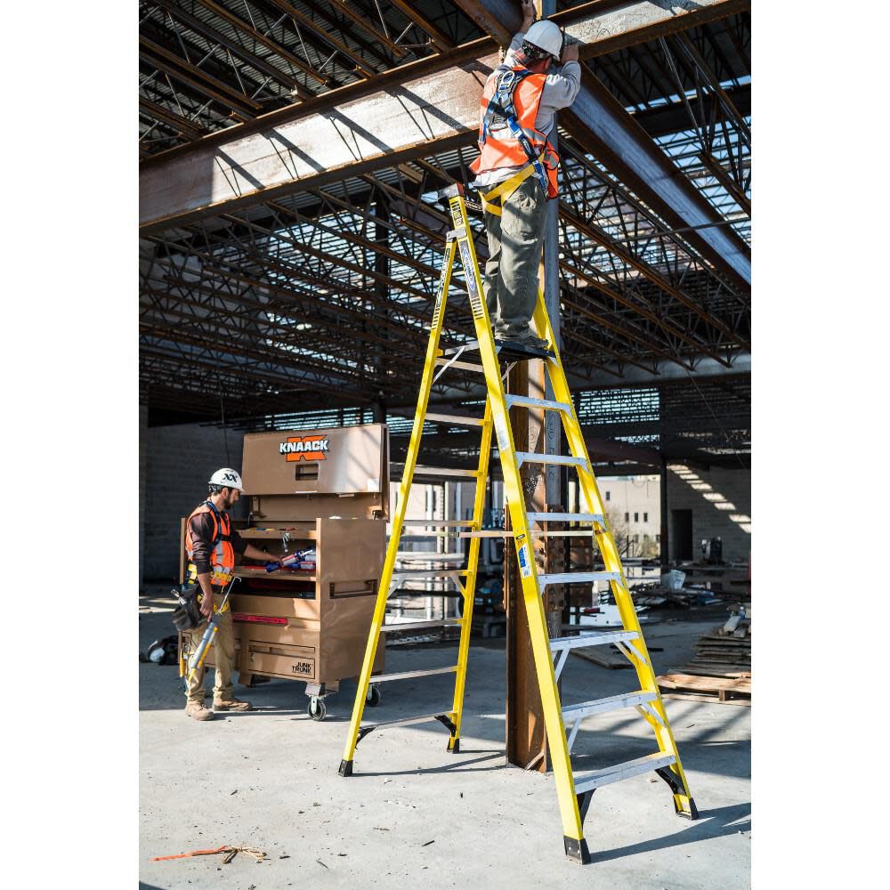 PD7300 10-ft Fiberglass Type 1aa- 375-lb Load Capacity Podium Step Ladder PD7308